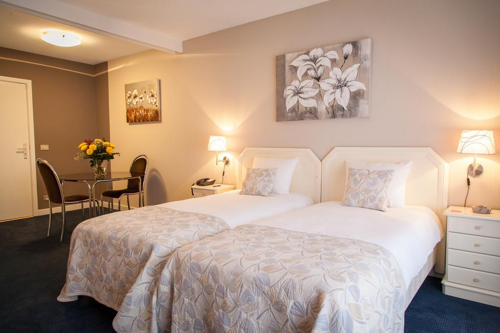 Chambre Lits Jumeaux - Vue sur Jardin